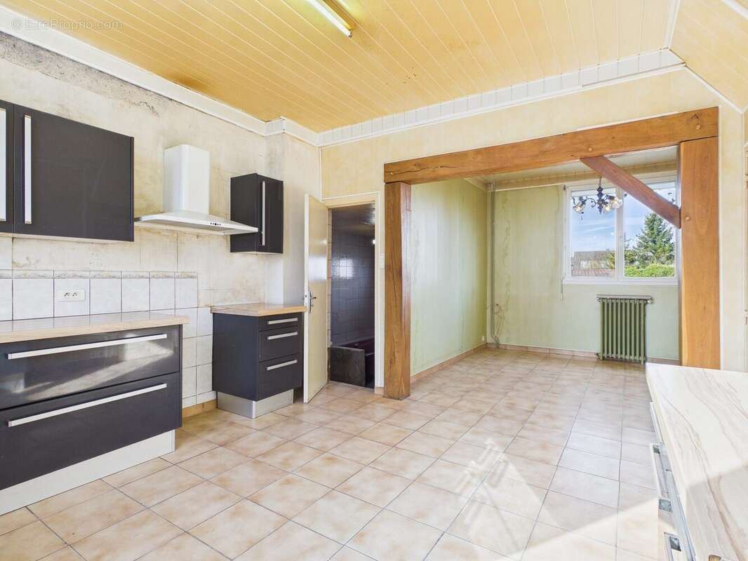 Maison à ROMILLY-SUR-SEINE