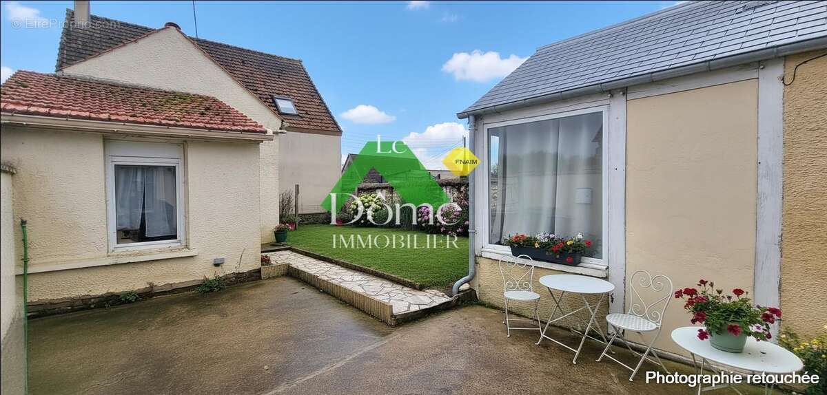 Maison à BORNEL
