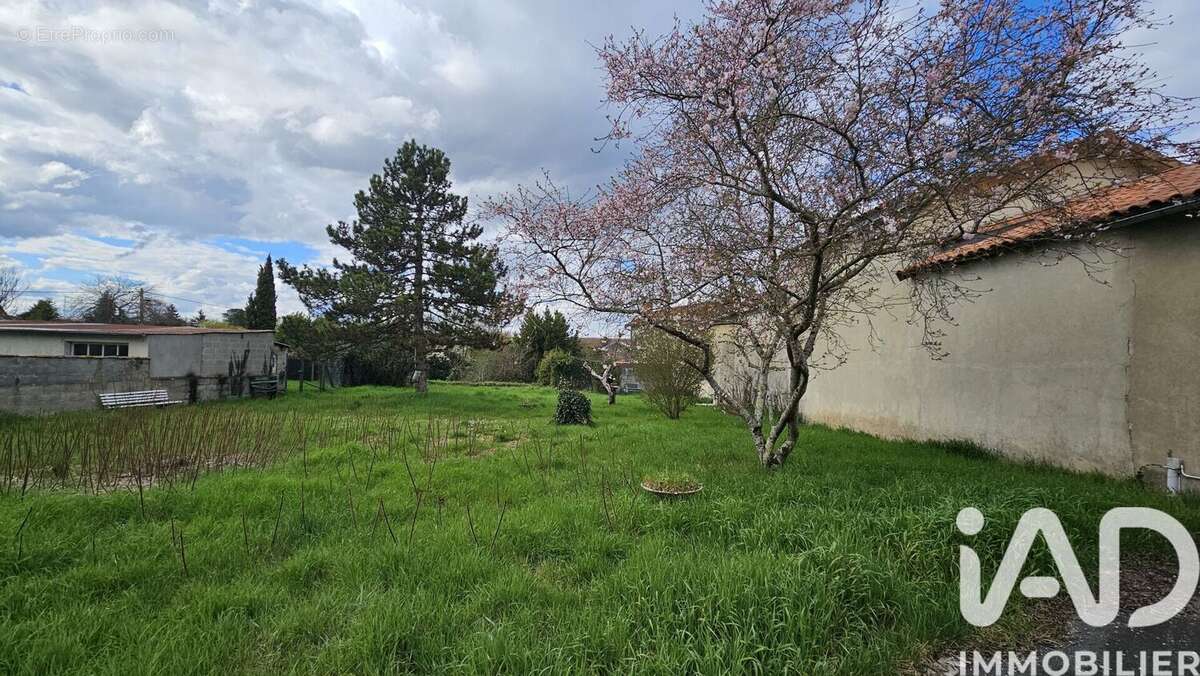 Photo 3 - Maison à RUFFEC