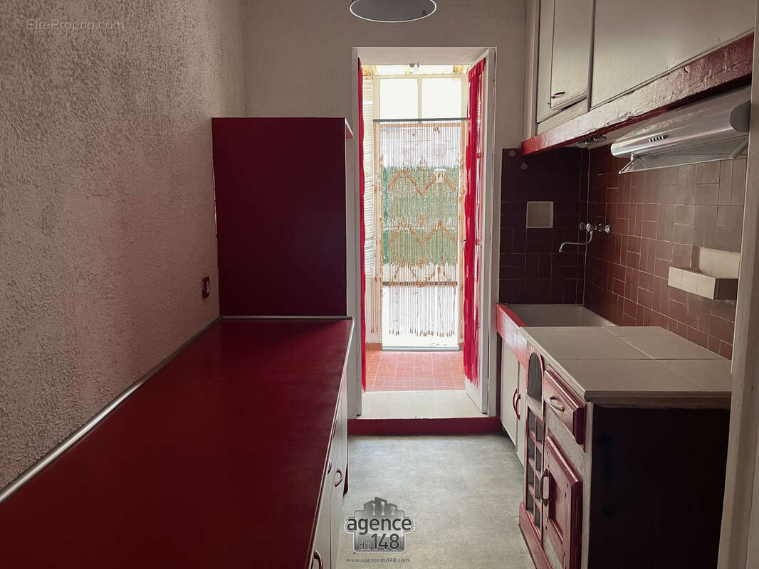 Appartement à MARSEILLE-2E