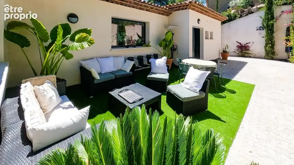Maison 10 pièces 300 m² à vendre à Les Adrets-De-L'esterel (83600) - photo 8