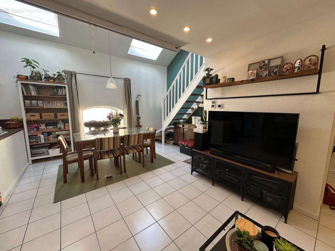 Centre ville Mulhouse -Duplex atypique 3pièces - photo 7