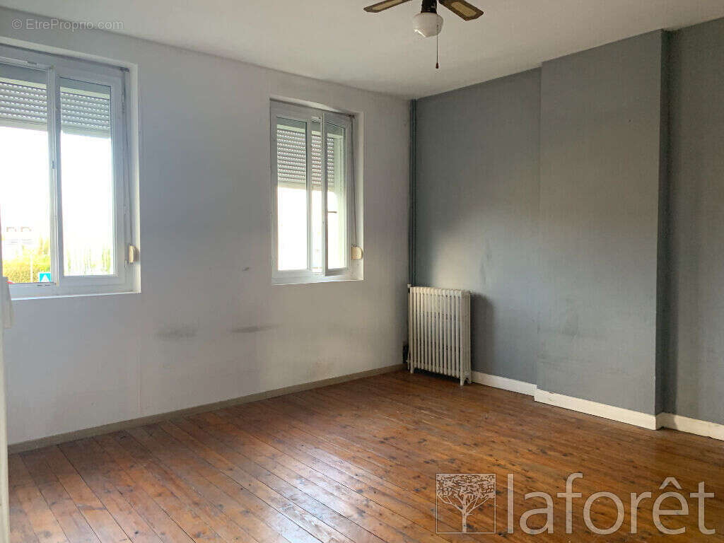 Maison à LE CATELET