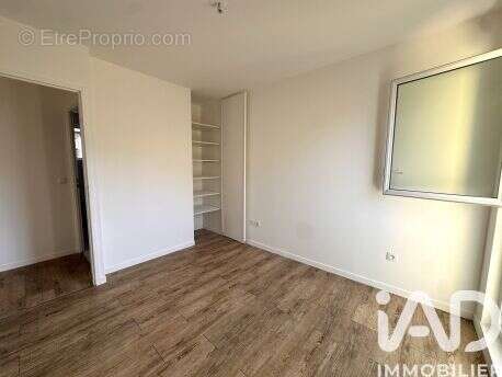 Photo 7 - Appartement à GENNEVILLIERS