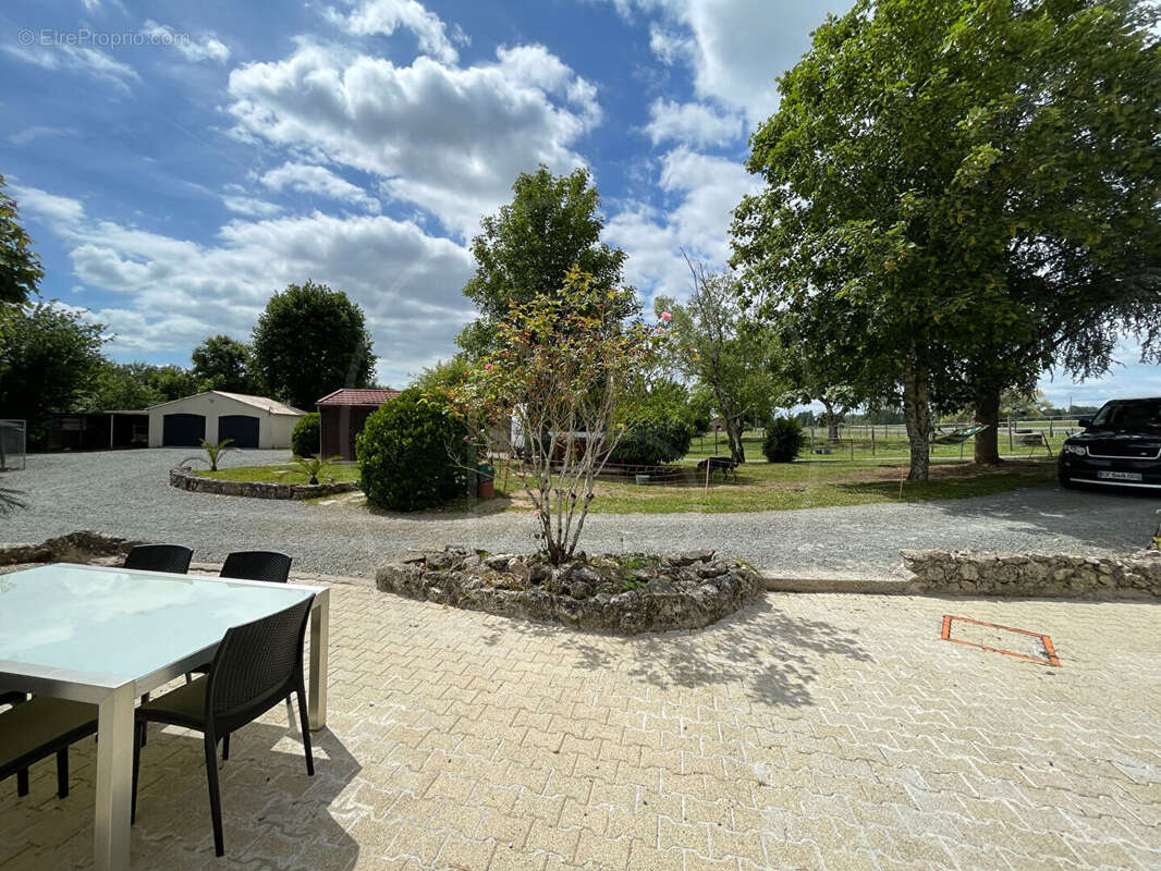 Maison à SAINT-MEARD-DE-GURCON