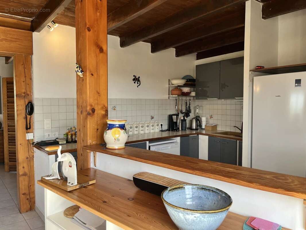 Maison à MONTAIGU-DE-QUERCY