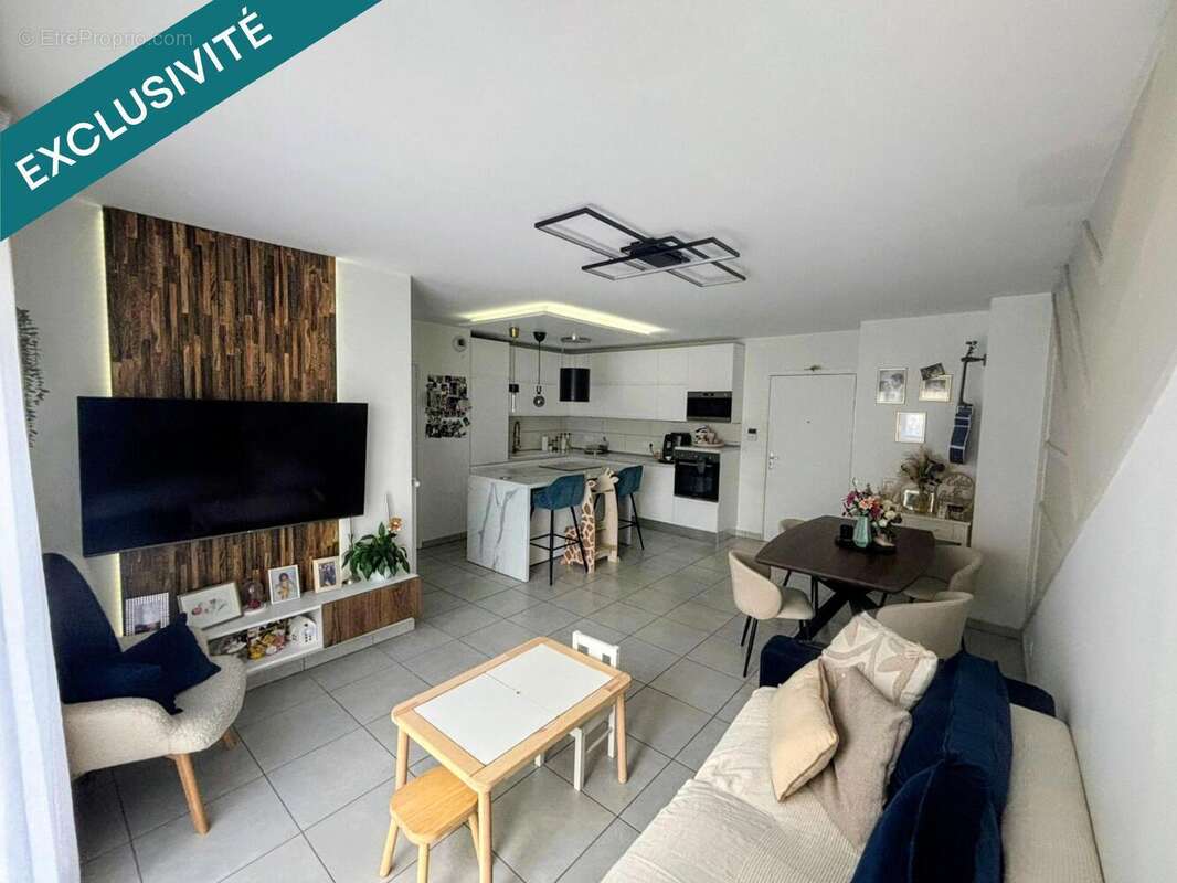 Photo 2 - Appartement à SAINT-PRIEST