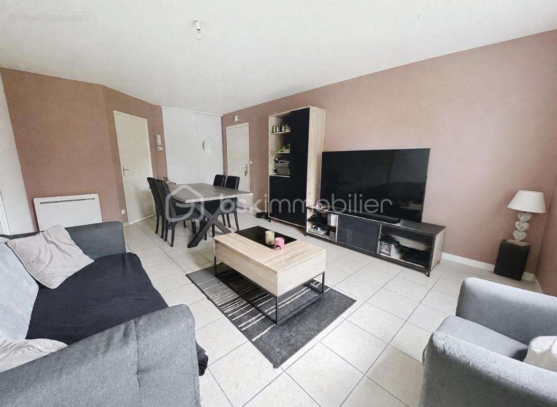 Appartement à LEHAUCOURT
