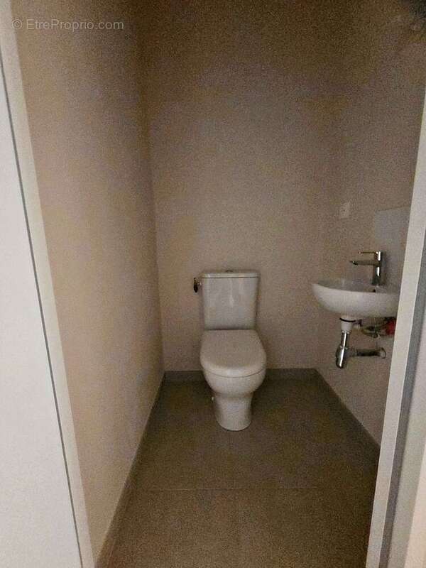 Appartement 59 m² à Nice  - photo 7