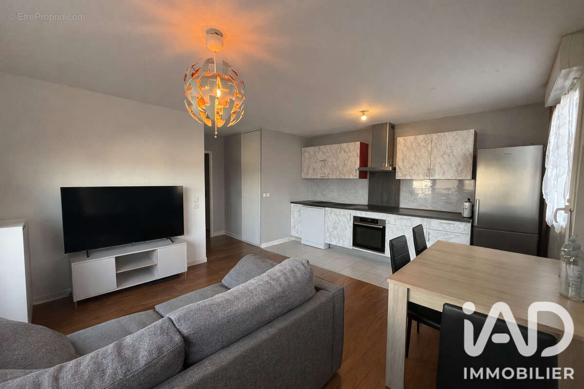 Appartement 57 m² à Vert-Saint-Denis  - photo 2