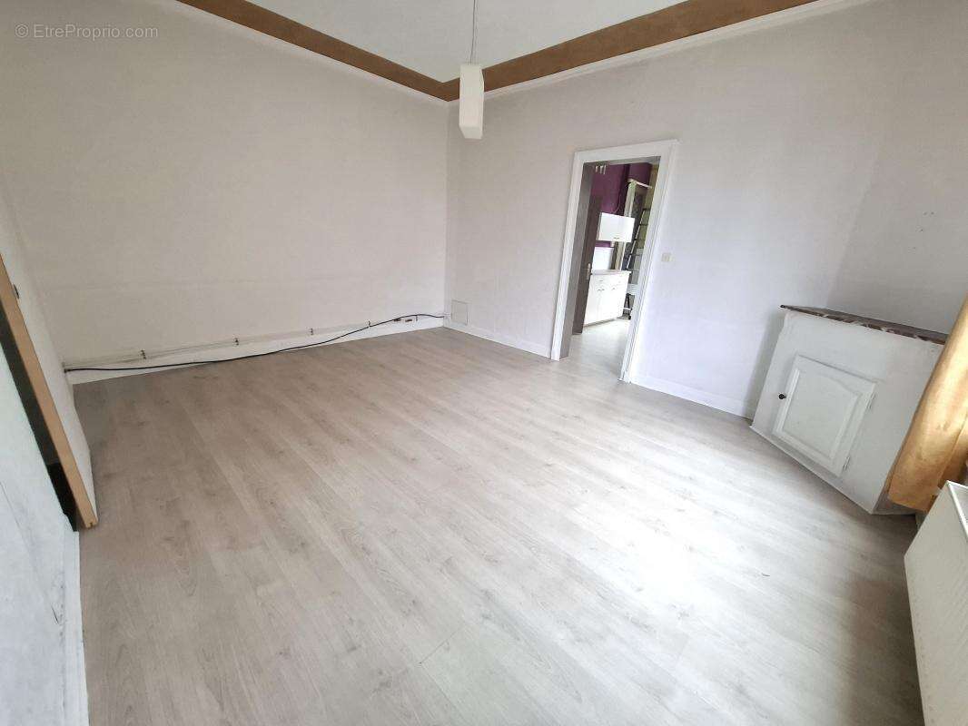 Maison à TROSLY-BREUIL