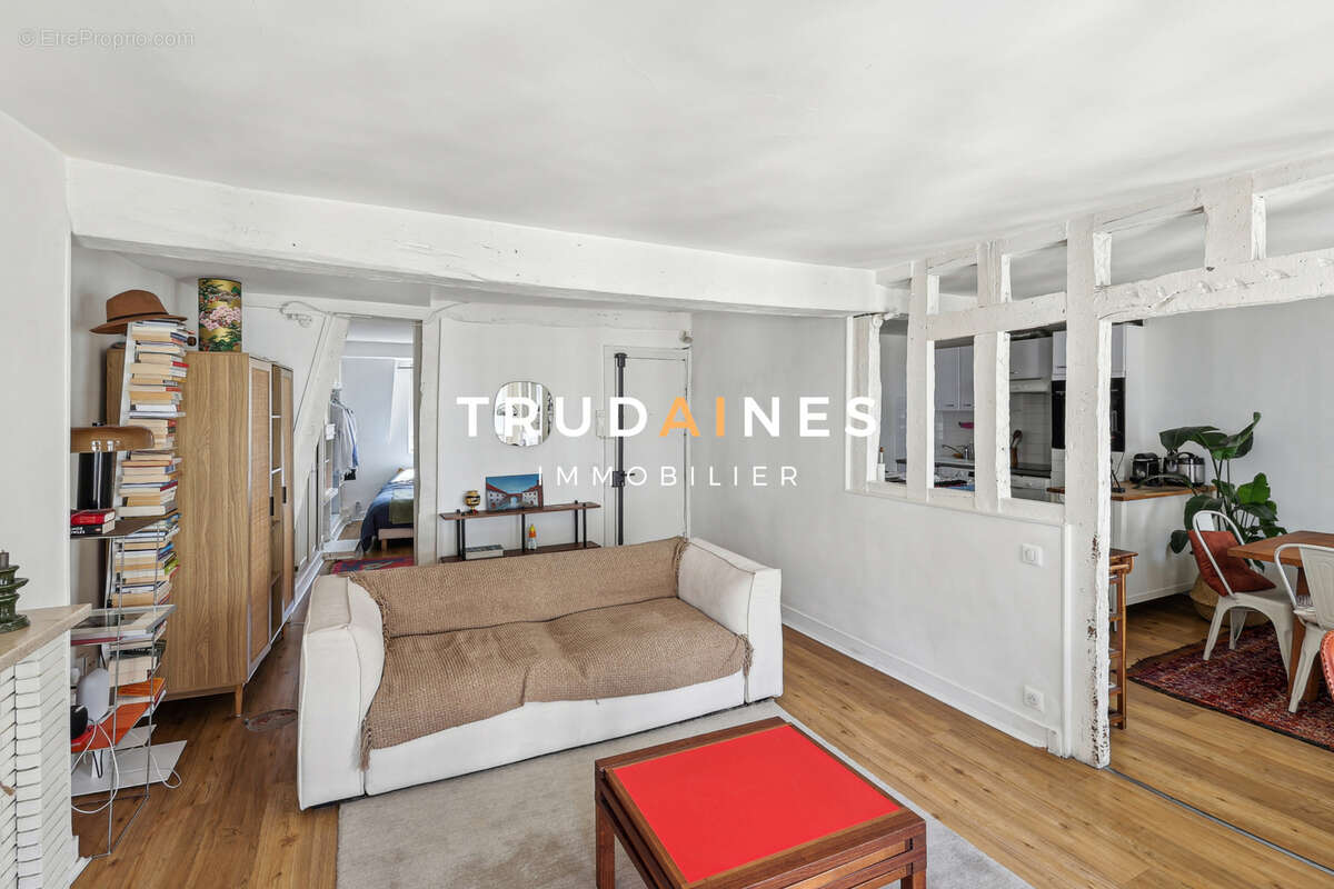 Appartement à PARIS-6E