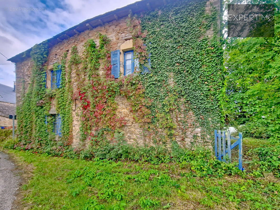 Maison à RIGNAC