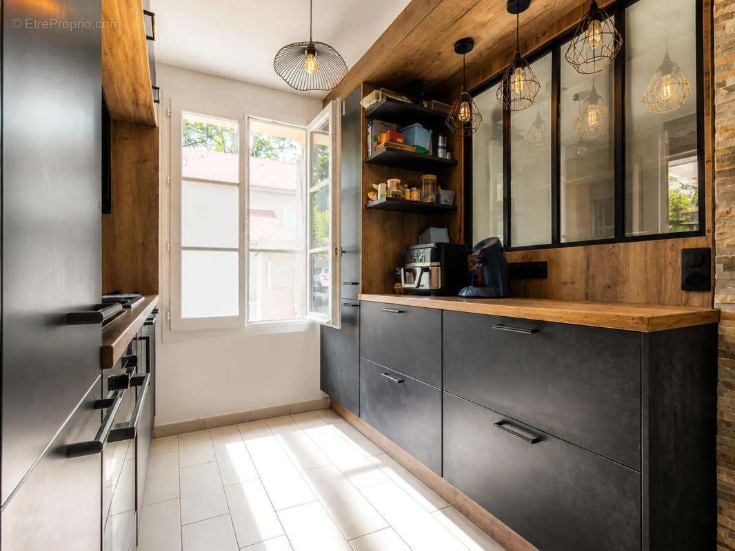 Maison de 7 pièces de 116 m² à Ennery - photo 4