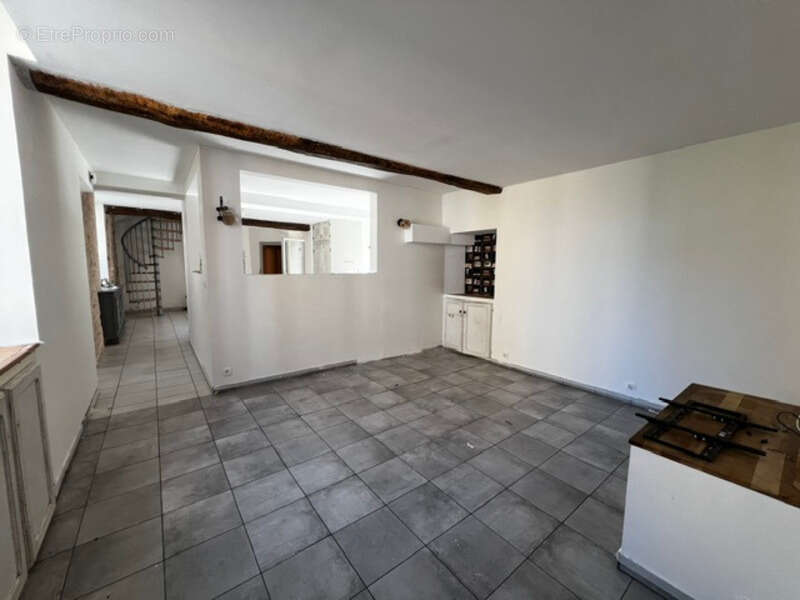 Maison à THOUARCE