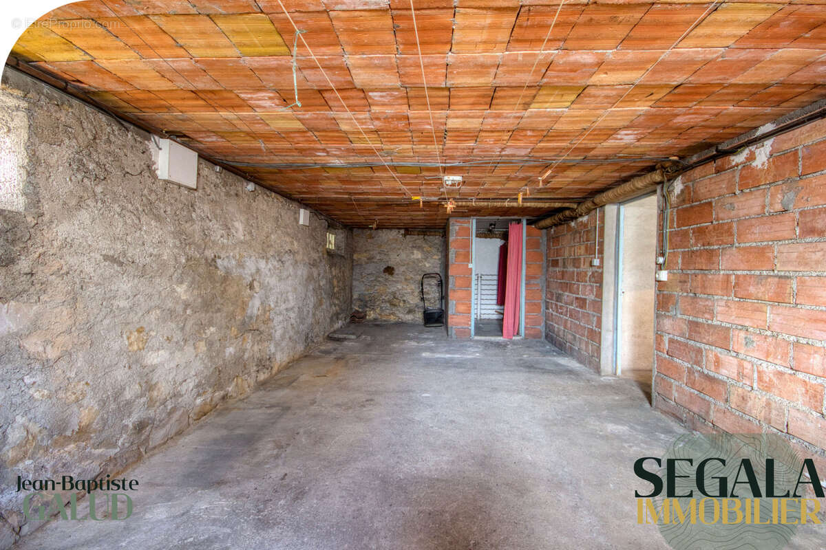 Maison Lumineuse - 3 chambres - photo 26