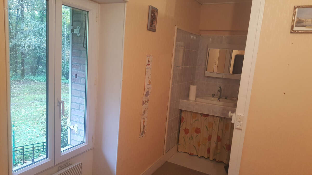 Maison à SAINT-DIZIER-LEYRENNE