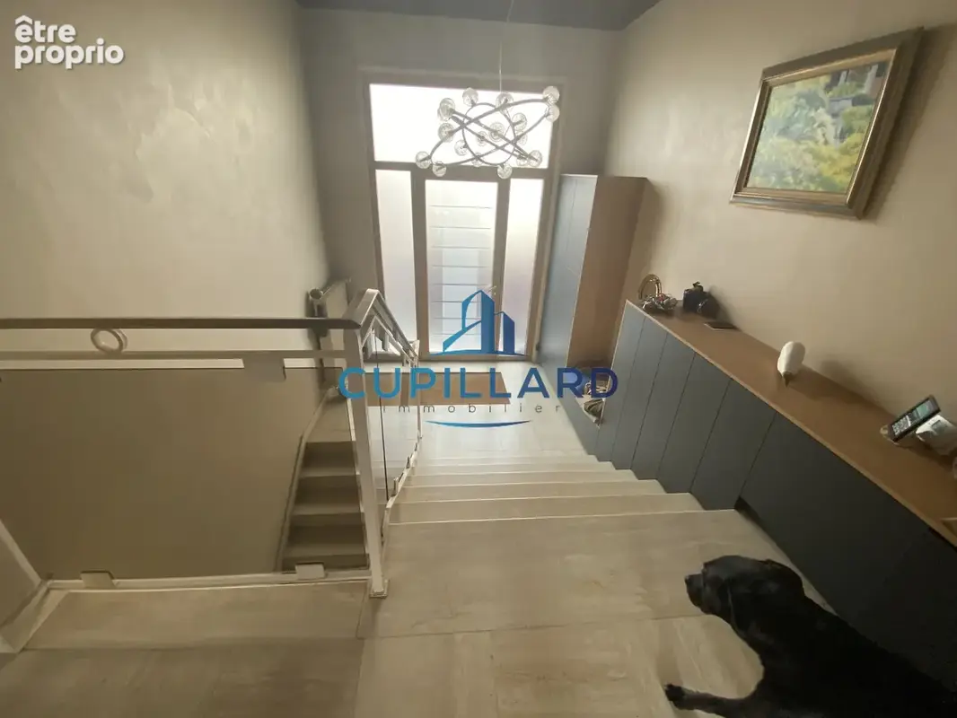 Maison familiale avec vue dégagée   Saint-Léger-sur-Roanne - photo 6