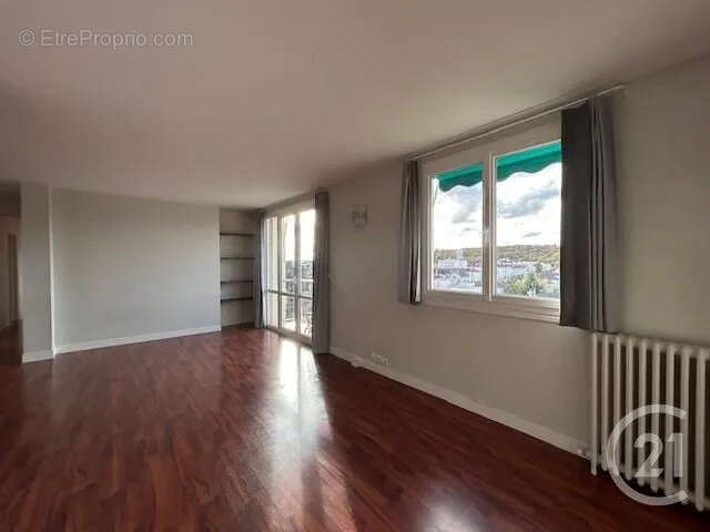 Appartement à FONTAINEBLEAU