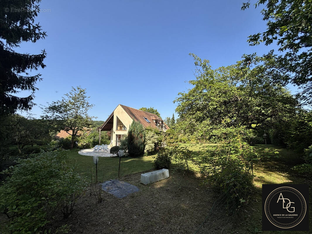 Maison à DOURDAN