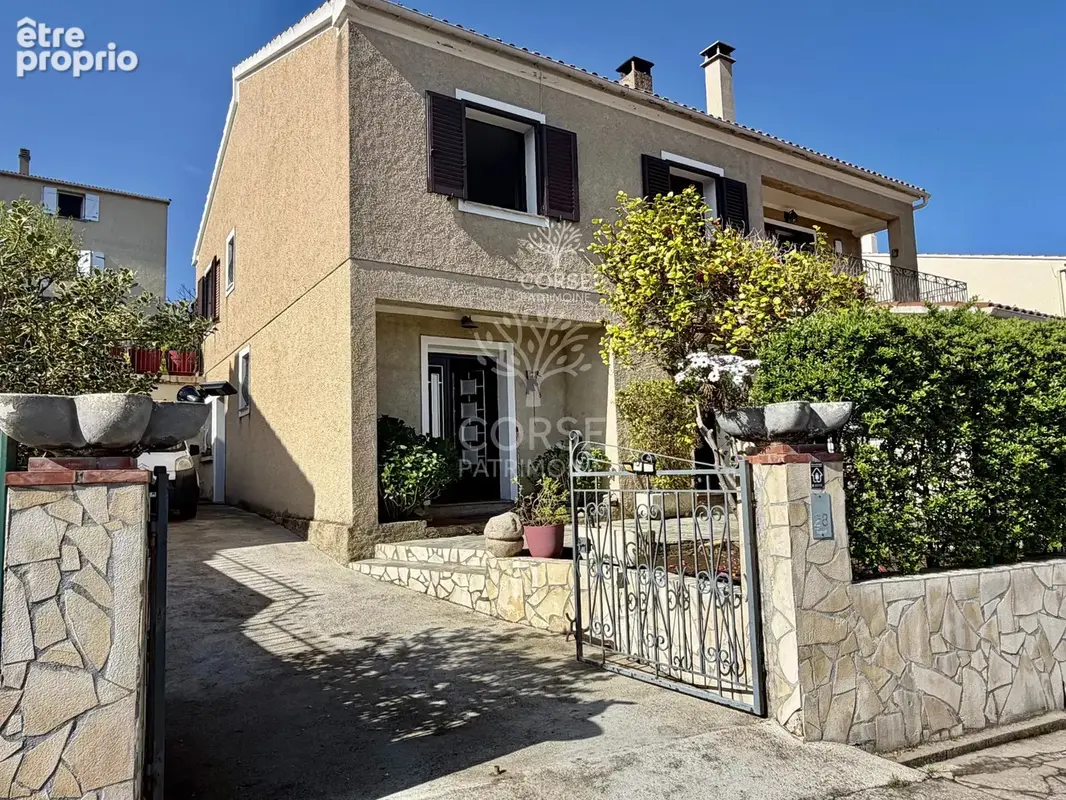 Belle maison avec vue panoramique, calme et charme  20100 sartene - photo 2