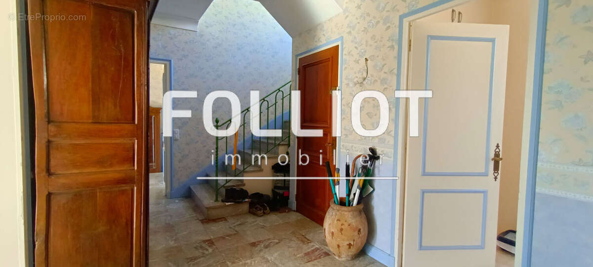 Maison à VILLEDIEU-LES-POELES