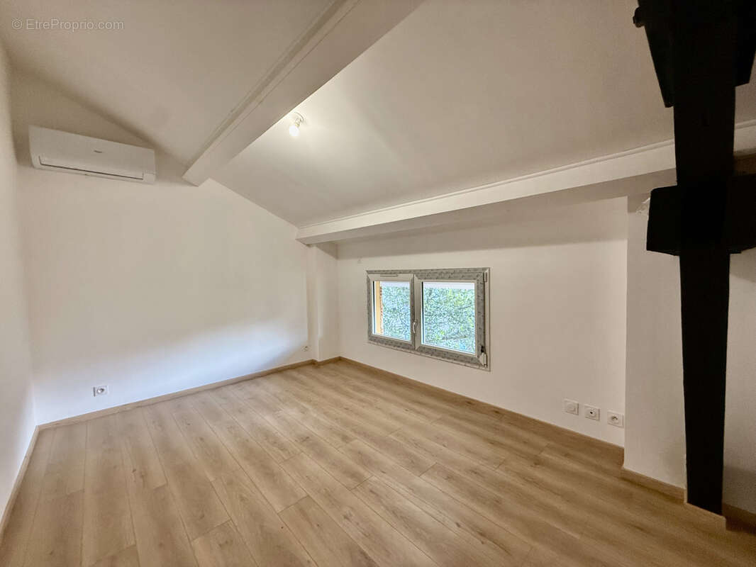 Appartement à ROMANS-SUR-ISERE