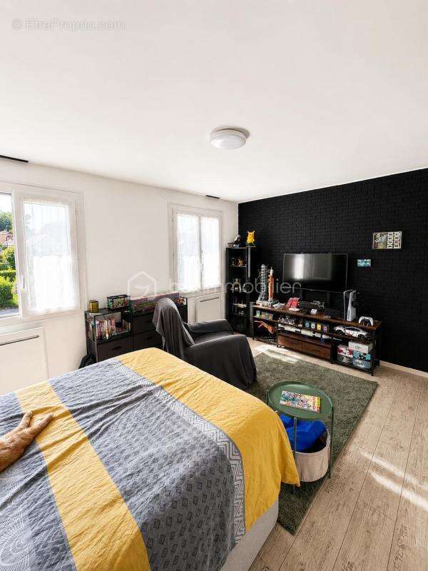 Maison familiale avec suite parentale, à pied de la gare de Gisors - photo 15