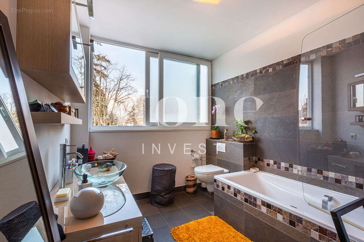 Appartement à DIVONNE-LES-BAINS