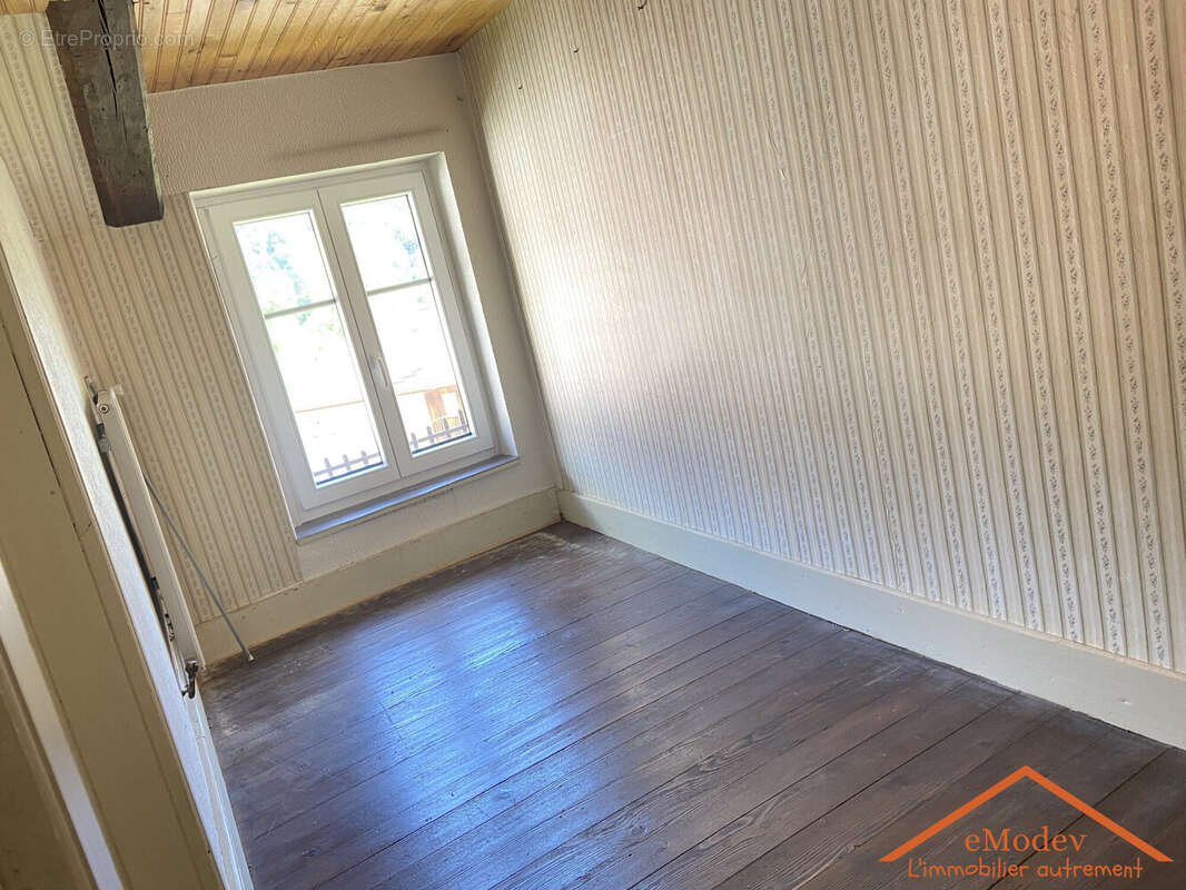 Maison 82 m² à Raon-Sur-Plaine  - photo 2