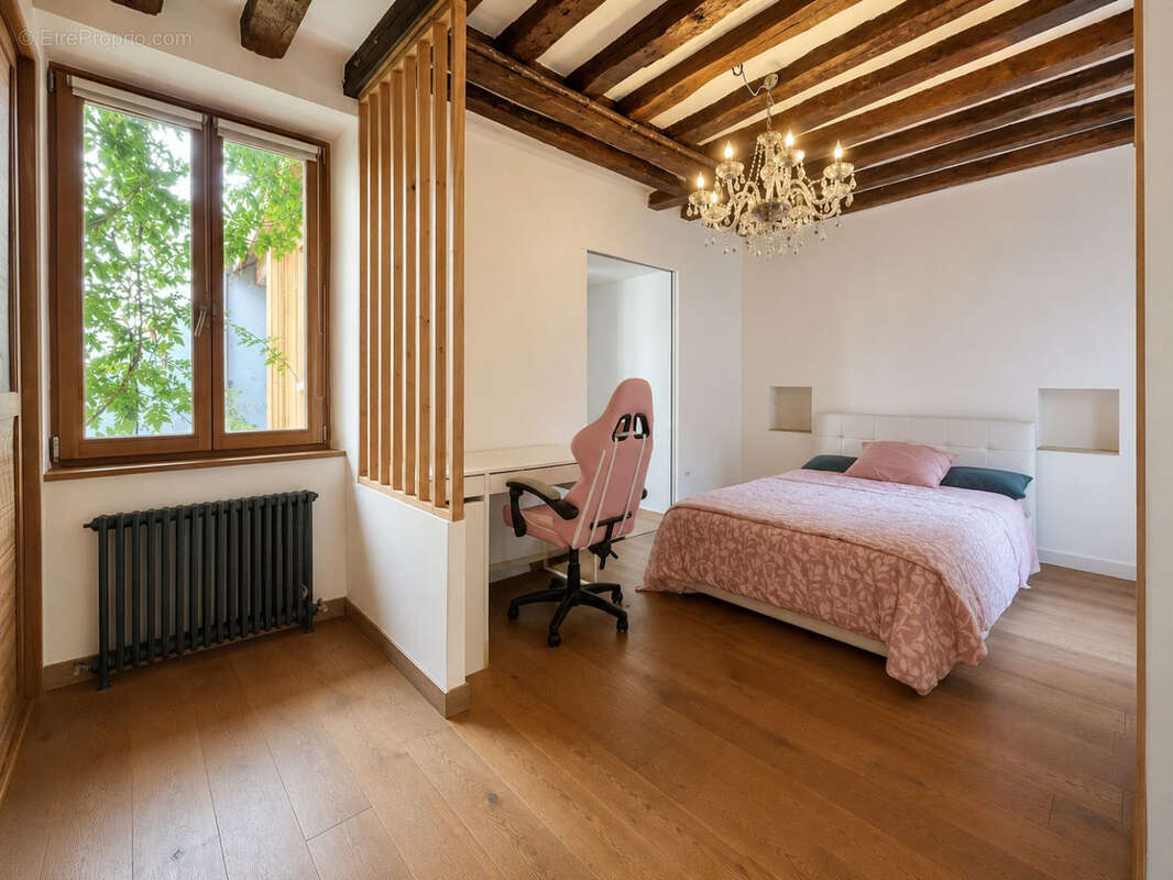 Maison 92 m² à Bagnolet  - photo 5
