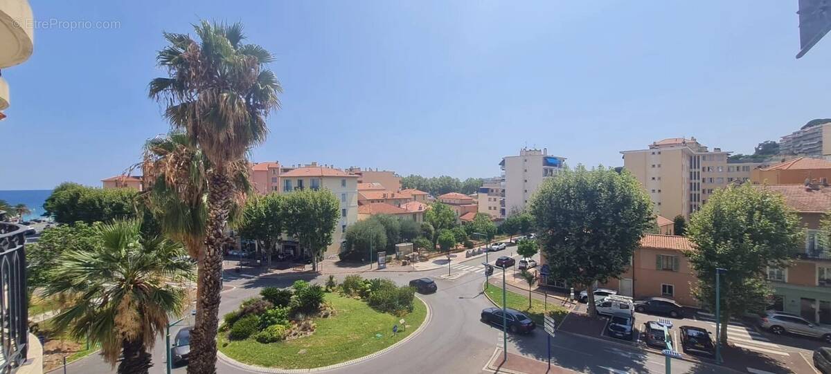 Appartement à MENTON