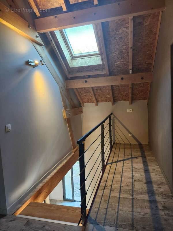 Maison à MONT-SOUS-VAUDREY