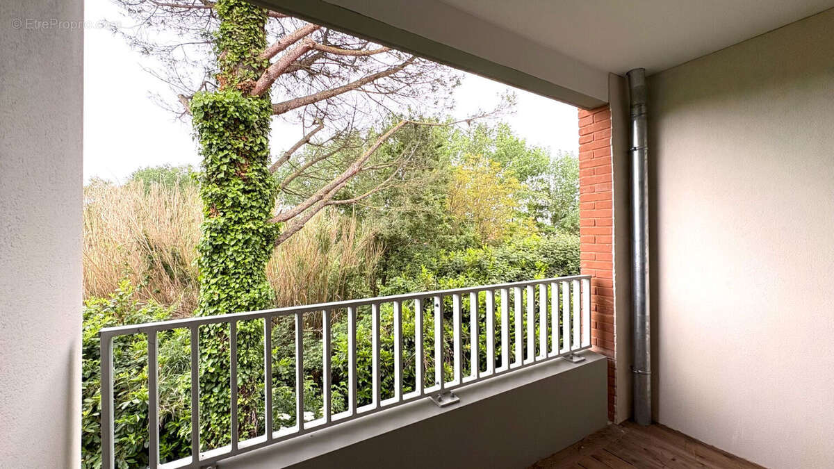 Appartement à SAINT-ORENS-DE-GAMEVILLE
