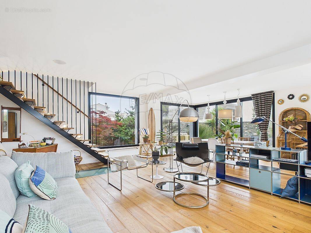 Maison à VAUX-SUR-MER