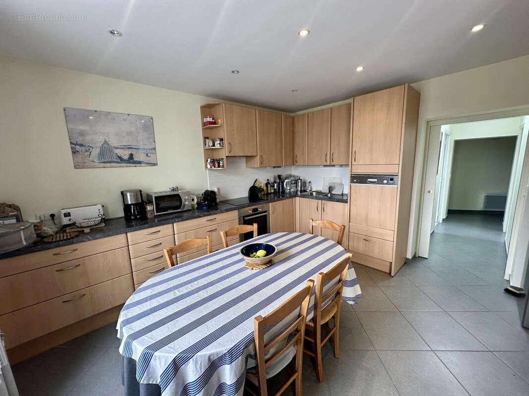 Maison à PLOUGRESCANT