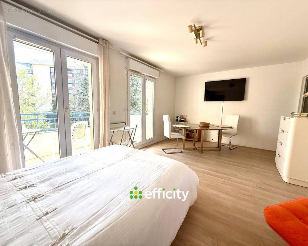 Appartement à LE CHESNAY