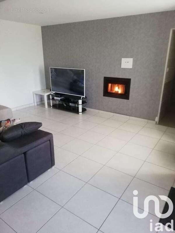 Photo 4 - Maison à CHAMBONCHARD