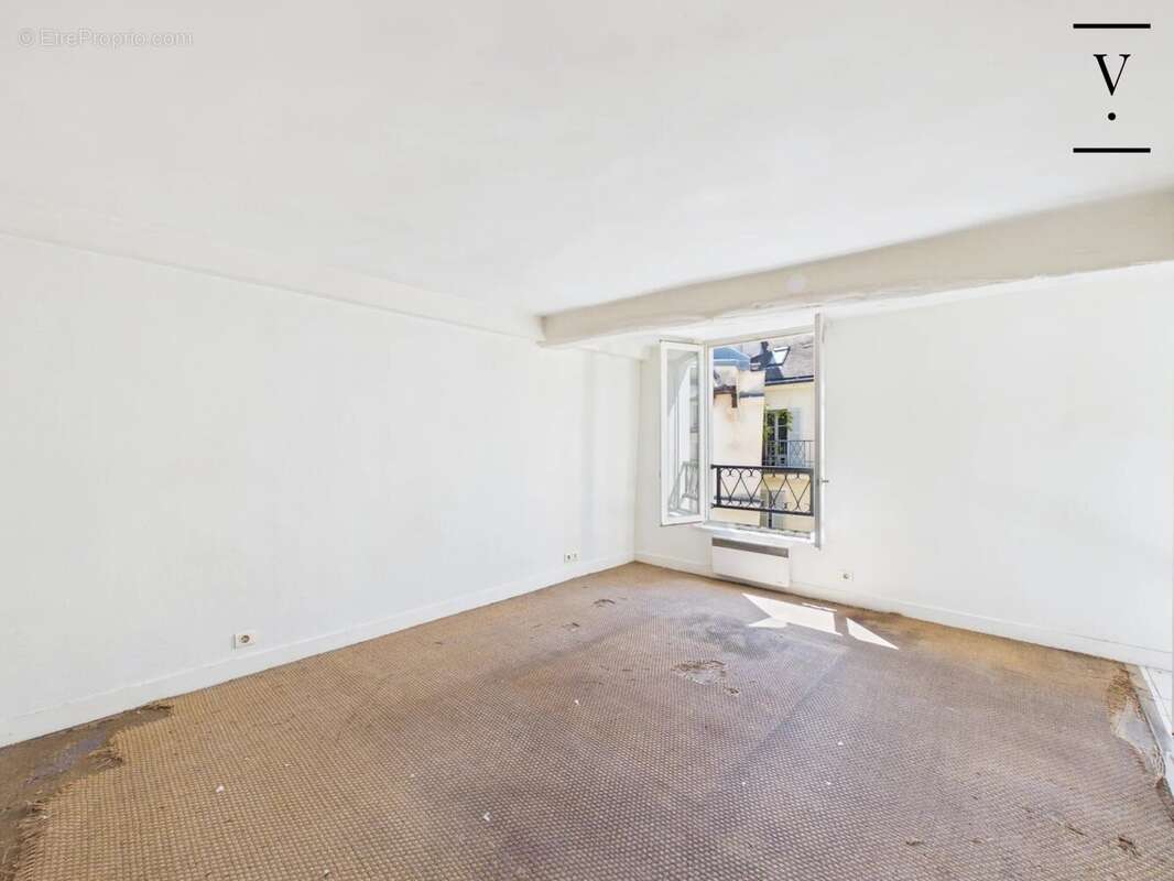 Appartement à PARIS-6E