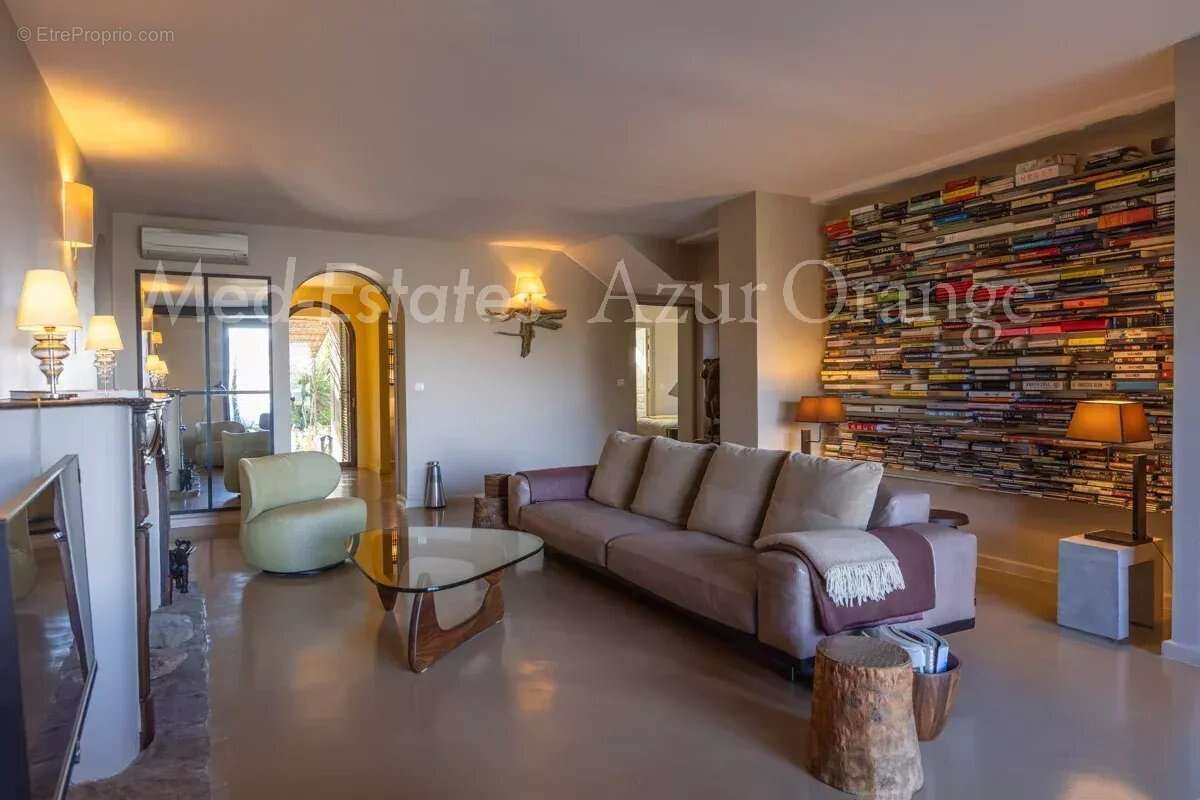 Appartement à SAINT-TROPEZ