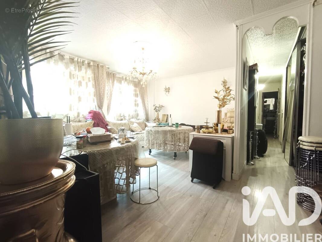 Photo 1 - Appartement à MONTREUIL