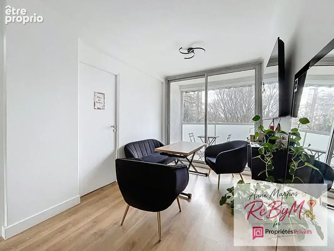 Appartement à SAVIGNY-SUR-ORGE