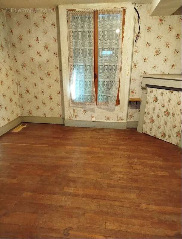 Maison à ERVY-LE-CHATEL