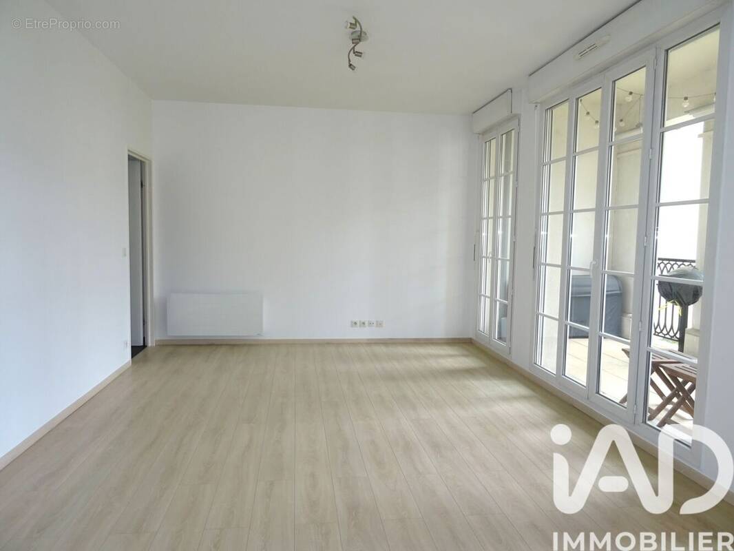 Photo 1 - Appartement à SERRIS