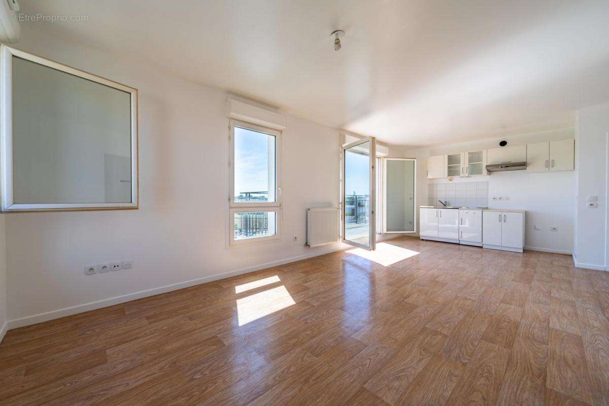 Appartement à LIMEIL-BREVANNES