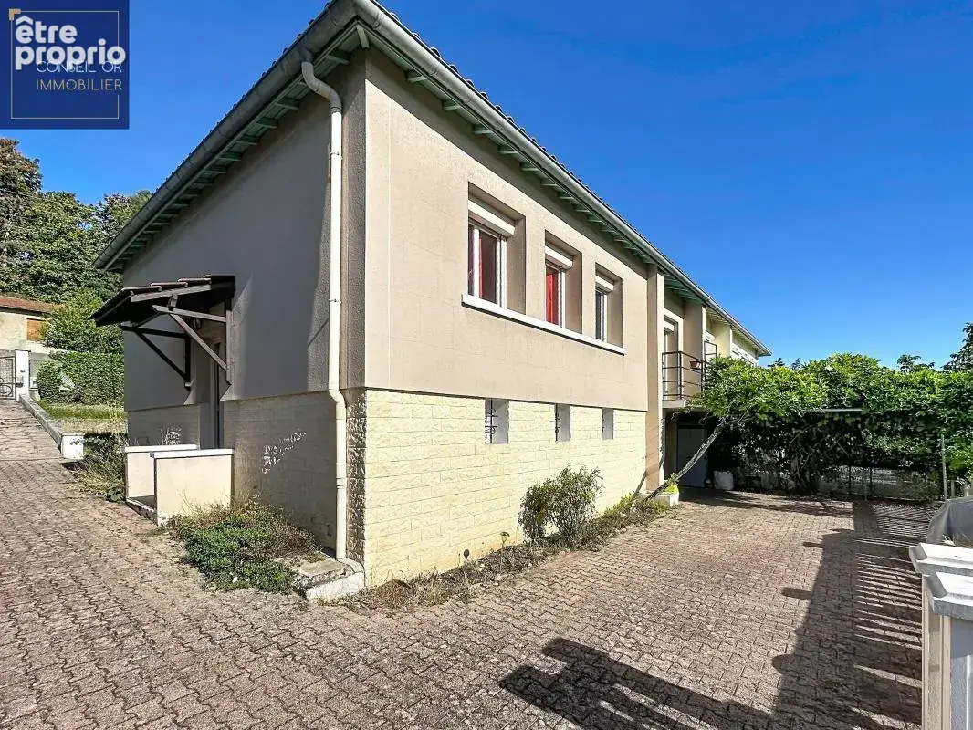Maison, 7 pièces, 3ch, Pierre Bénite, jardin, vue dégagée, garage - photo 3
