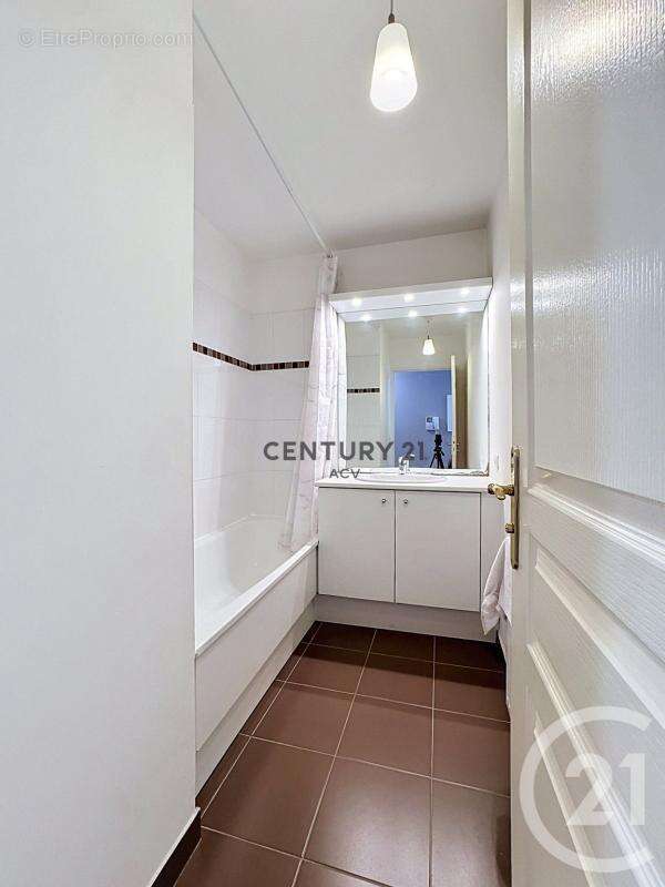 Appartement à MAISONS-ALFORT
