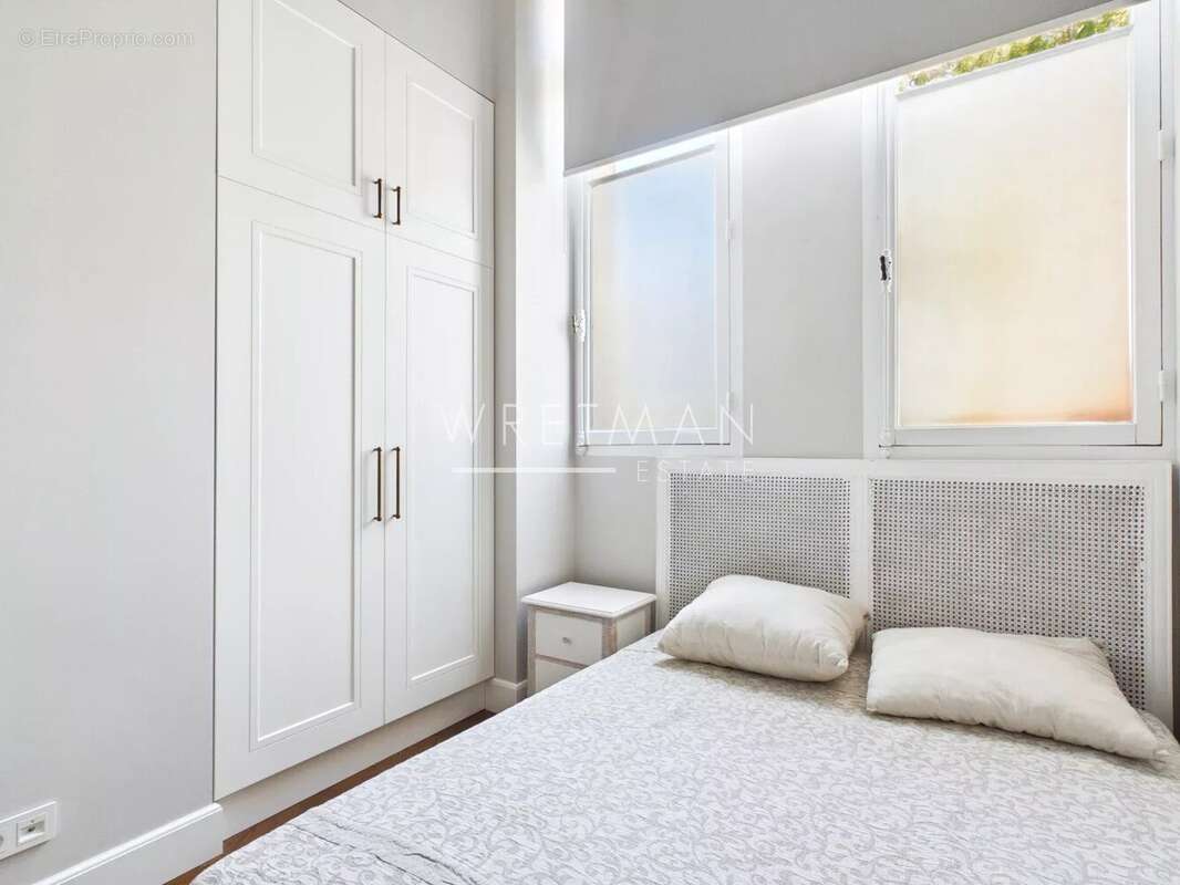 Appartement à ROQUEBRUNE-CAP-MARTIN