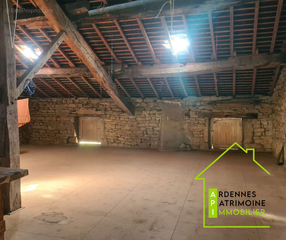 Maison à LA FERTE-SUR-CHIERS