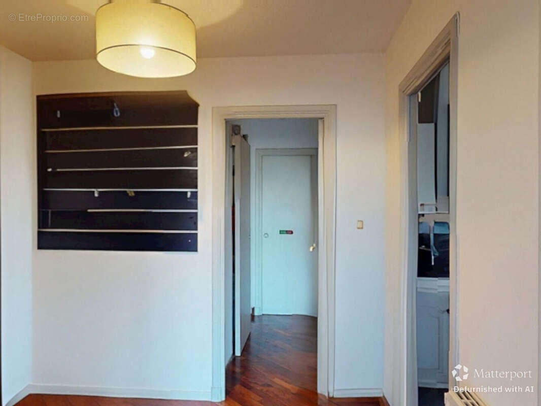 Appartement à VILLENEUVE-LOUBET